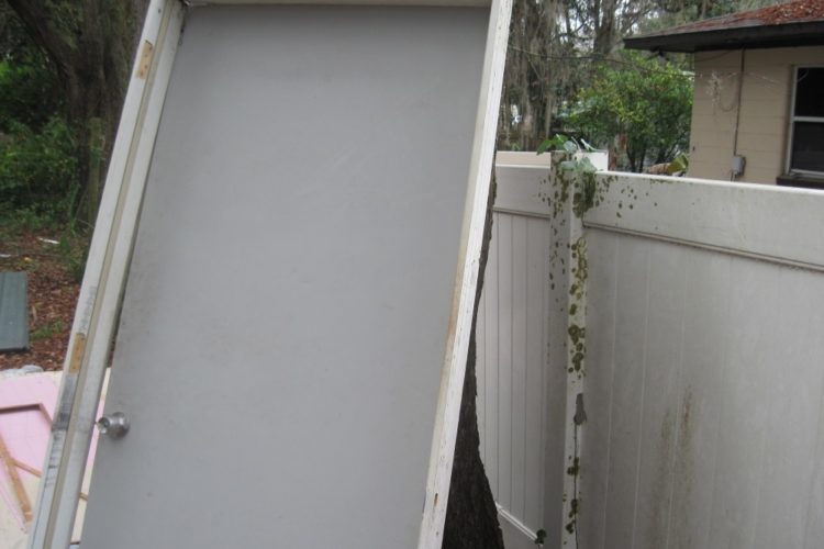 DOOR with FRAME (3) DOOR with FRAME (3)