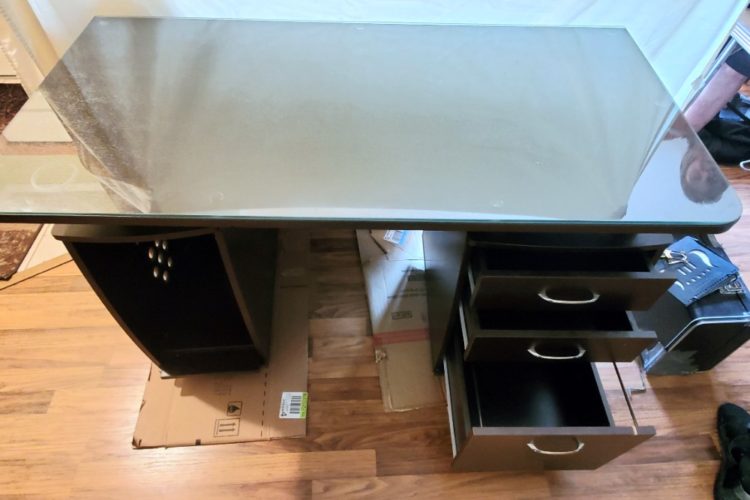 THREE DRAWERS as well as a slide out front shelf for computer keyboard. THREE DRAWERS as well as a slide out front shelf for computer keyboard.