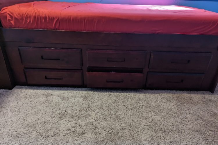 Twin Bed 2