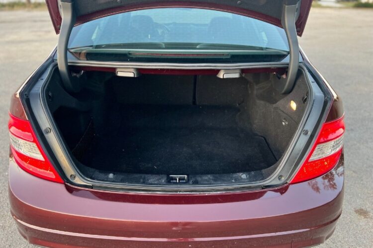 - Image 7 - Image 7