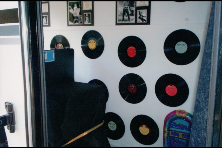 Doxie 0204 Doxie 0204